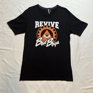 NWOT Men’s Revive Bad Boys Graphic Tshirt Size Large